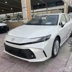 تويوتا كامري نص فل فاتحة بنزين 2025 اصفار