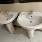 للبيع مغاسل عدد 2 بدون خلاط ووحده بدون العمود الحامل لها