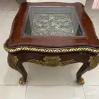 ثلاث طاولات زجاج مع خشب فاخرة  300