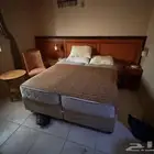 اثاث فندق غرف نوم مفرد ومجوز العدد 105   ابواب خشب فندق