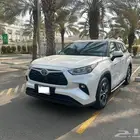 للبيع سيارة تويوتا هايلاندر 2024 هايبرد GLE Black Edition