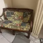 عدد 2 كرسي و كنبه و ترابيزه خيراتنا