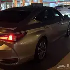 لكزس ES300H 2023