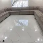 كنب نظيف يحتاج غسيل للبيع