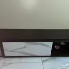 طاولة صاله وطاولة تلفزيون للبيع