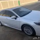 كامري LE 2025. للبيع