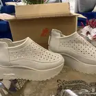 شوز رياضي نسائي