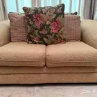3 قطع كنب 2 نفرين و 1 ثلاث انفار