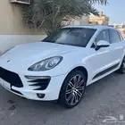 جيب بورش مكان 2015 لون مميز بسعر مناسب