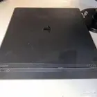 سوني فور سليم للبيع نظيف وما دخل الصيانه