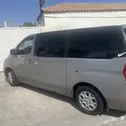 فان اتش ون للإيجار الشهري مع السائق للمدارس الروضة عمال