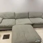 اثاث كنب و طاولة نظيف