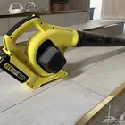 دباب كهربائي واغراض متفرقه