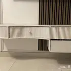 رف منزلي خشب ثقيل سويدي