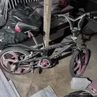 سيكل جديد وكفرات سليمه تحتاج نفخ