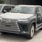 لكزس BB LX 600. بريمي 2025.