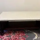 طاولة للبيع