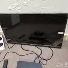 بلايستيشن 4 نضيف وشاشه 32 بوصه شبه جديده السعر 700