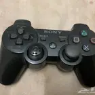 يد سوني ثري