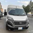 فان فيات ماشي 300 كيلو