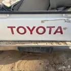 باب هايلوكس وكالة
