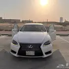 لكزس LS 460 شورت استخدام شخصي