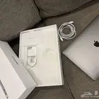 جهاز لابتوب