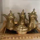 طقم دلال رسلان اصلي جديده نظيفه لم تستعمل بالذمه والضمير