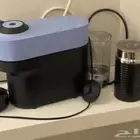 مكينه قهوة مع خافقة الحليب