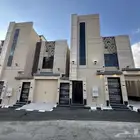 للبيع روف علوى بخميس مشيط مكون من 9 غرف ممتاز