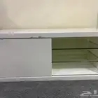 طاولة تلفزيون