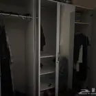 دولاب ملابس