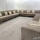 للبيع كنب جديد ونظيف تفصيل استخدام اقل من سنة. وطول المجلس