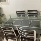 طاوله طعام
