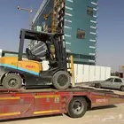 تاجير رافعه شوكيه سكينه فوركلفت تاجير سيزرلفت مان لفت كرين