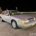 فورد قراند ماركيز نضيف جدا ولا يشكو من شيء