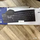 كيبورد microdigit جديد لم يستعمل ابدا  بكرتونه واغراضه