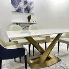 طاولة طعام مع 6 كراسي فاخرة للبيع