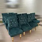 كراسي قماشها مخمل