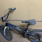 دراجه هوائية على السوم