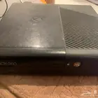 اكس بوكس 360 مهكر مع كامل ملحقاته