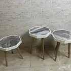 طاولات للبيع