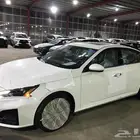 نيسان التيما SV نصف فل 2025 ابيض كاش واقساط