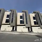 للبيع شقق تمليك أرضي مدخل مستقل على شارع 20 متر حي الحسام