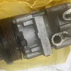 كمبرسر فورد فكتوريا 2011