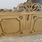 غرفه نوم كامله الخشب بحاله ممتازه للبيع