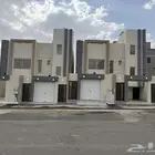 للبيع دور ارضي بحوش وروف بملحق علوي حي الزهور المحاله ابها