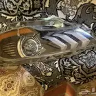شمعة موستنق 2021 (يسار)