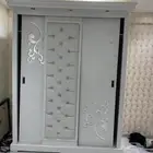 للبيع دولاب كبير البيع المستعجل