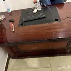 مكتب لي البيع